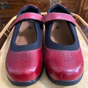 Drew Mary Jane Orthopedic Diabetic Shoes Red Women’s Size 10W